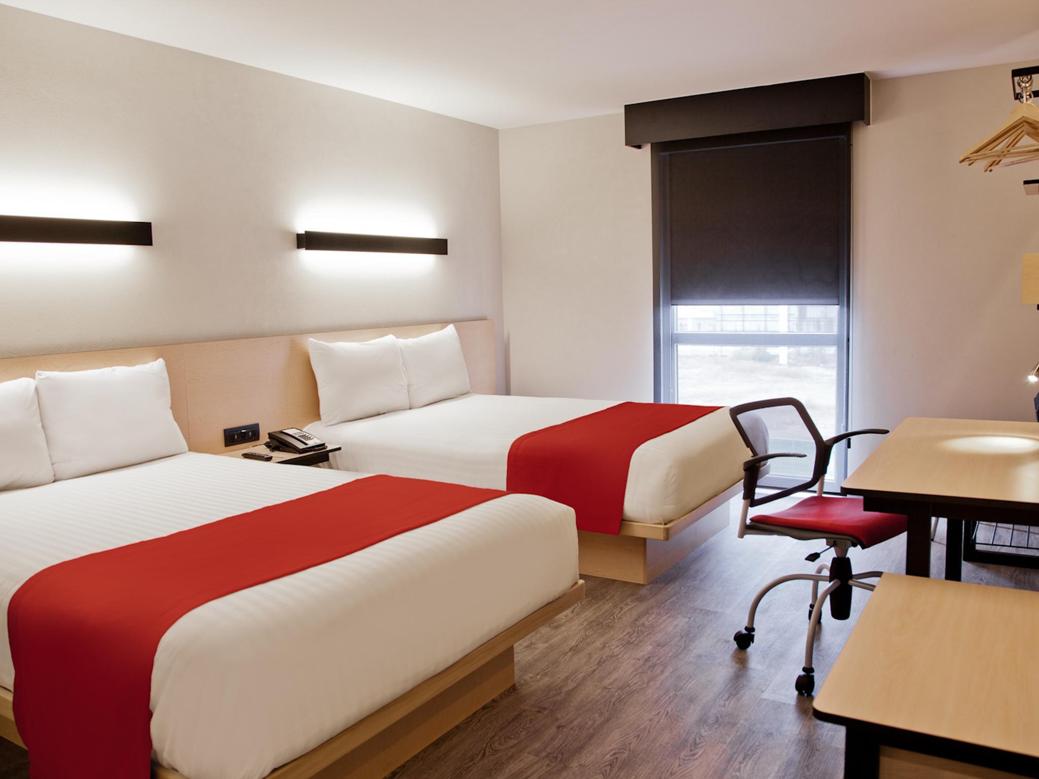 City Express By Marriott סלמנקה מראה חיצוני תמונה