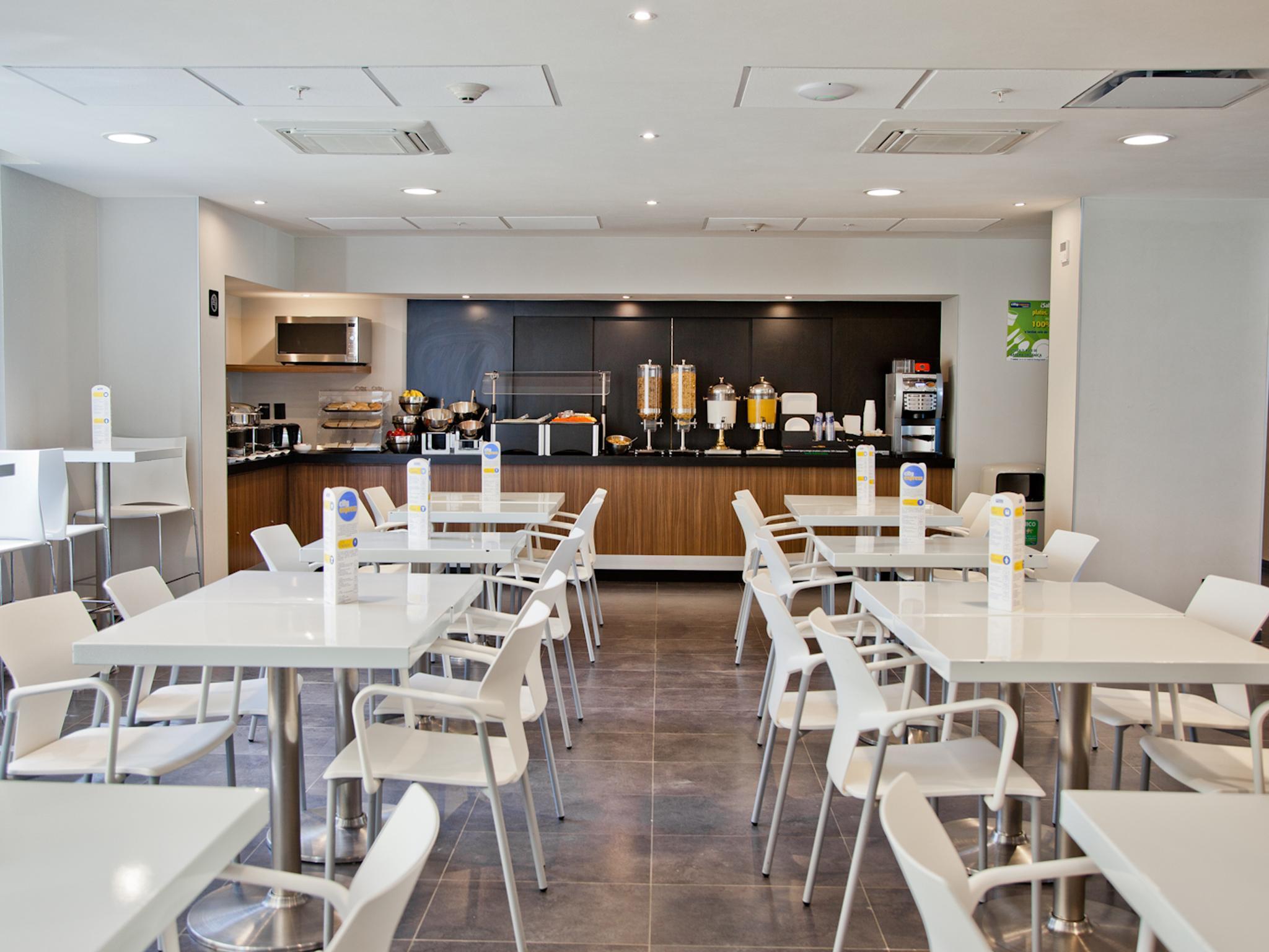 City Express By Marriott סלמנקה מראה חיצוני תמונה