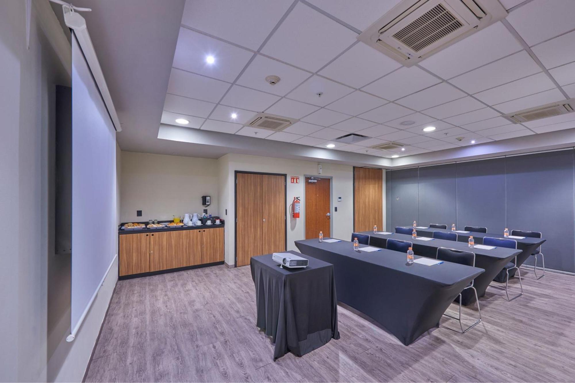 City Express By Marriott סלמנקה מראה חיצוני תמונה
