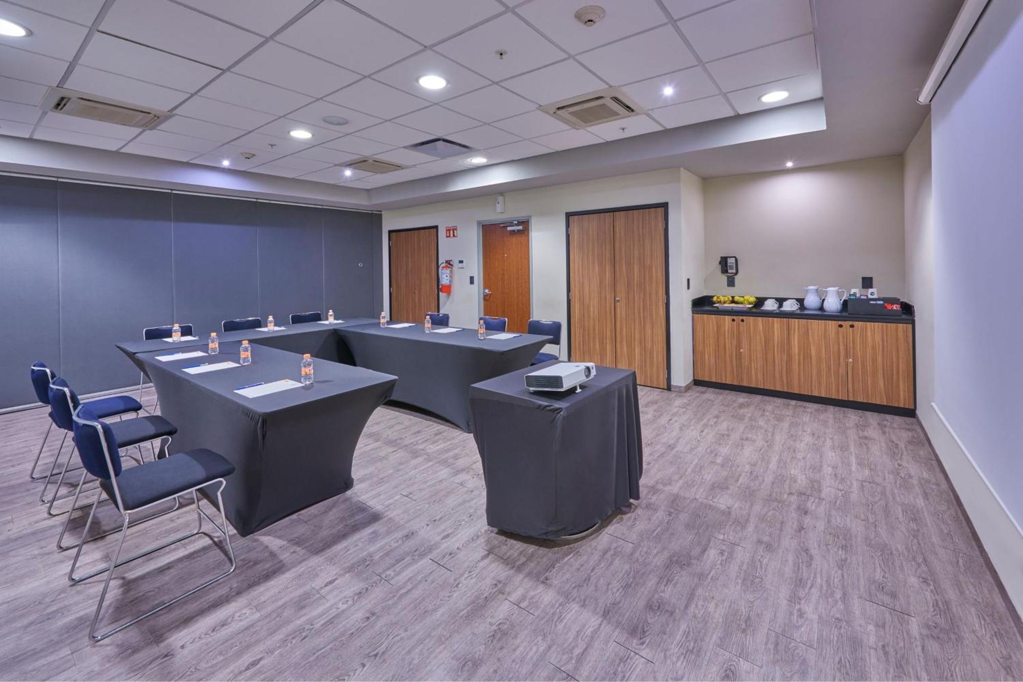 City Express By Marriott סלמנקה מראה חיצוני תמונה