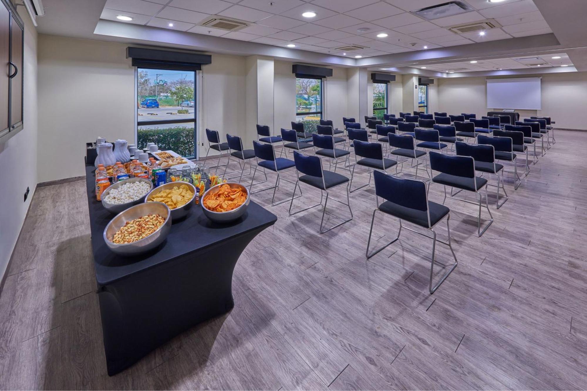 City Express By Marriott סלמנקה מראה חיצוני תמונה
